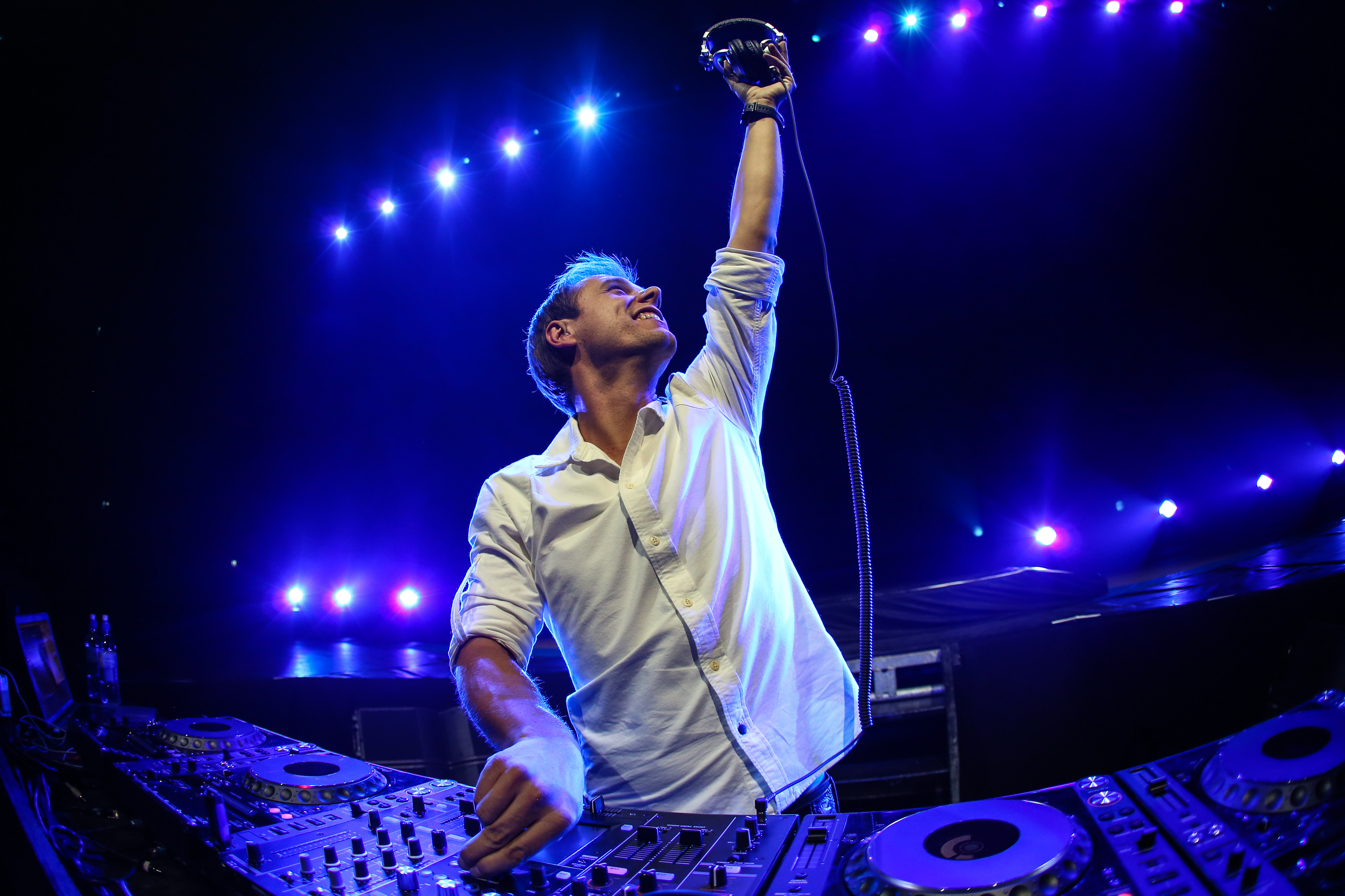 ‘CNN Ones to Watch’ with Armin van Buuren